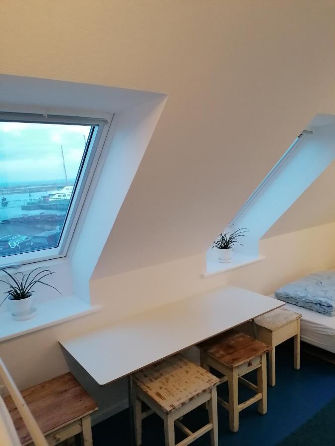Familienzimmer mit Gemeinschaftsbad