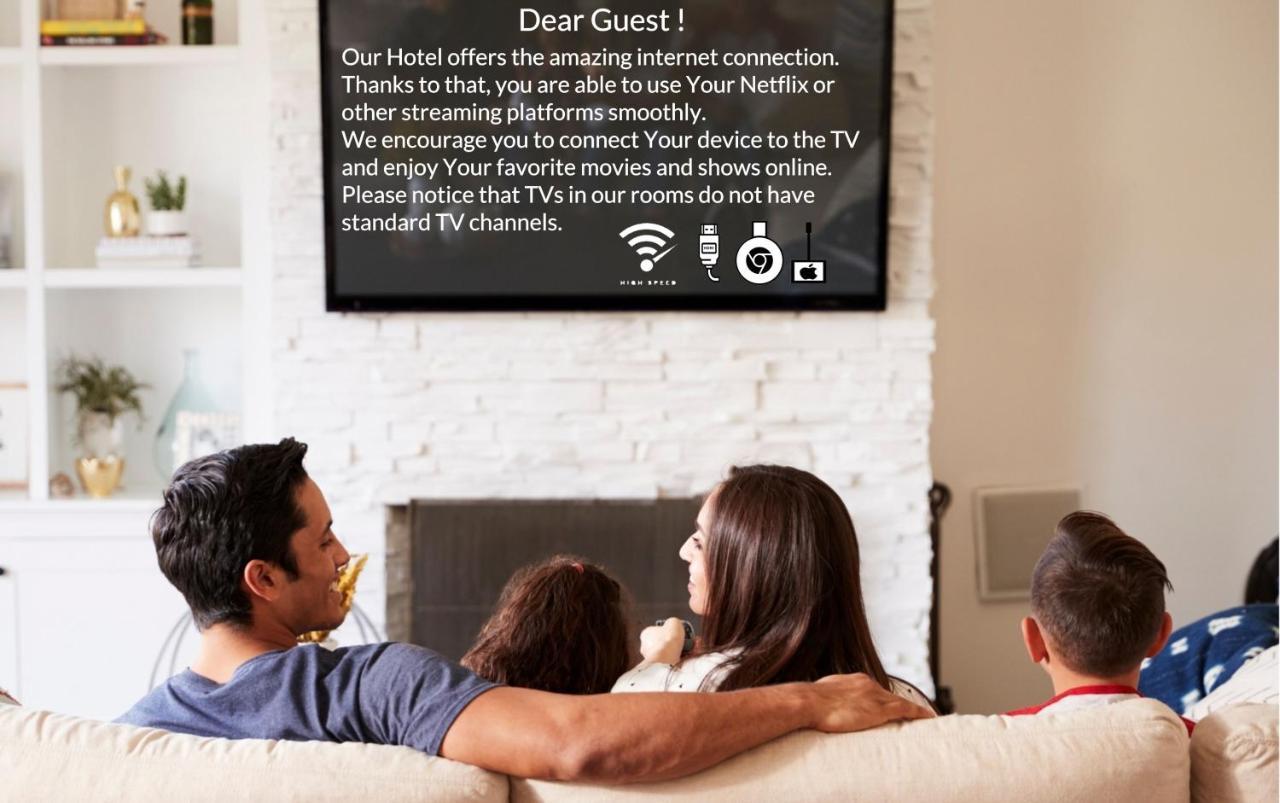 Family Studio,1657185828:JPEG