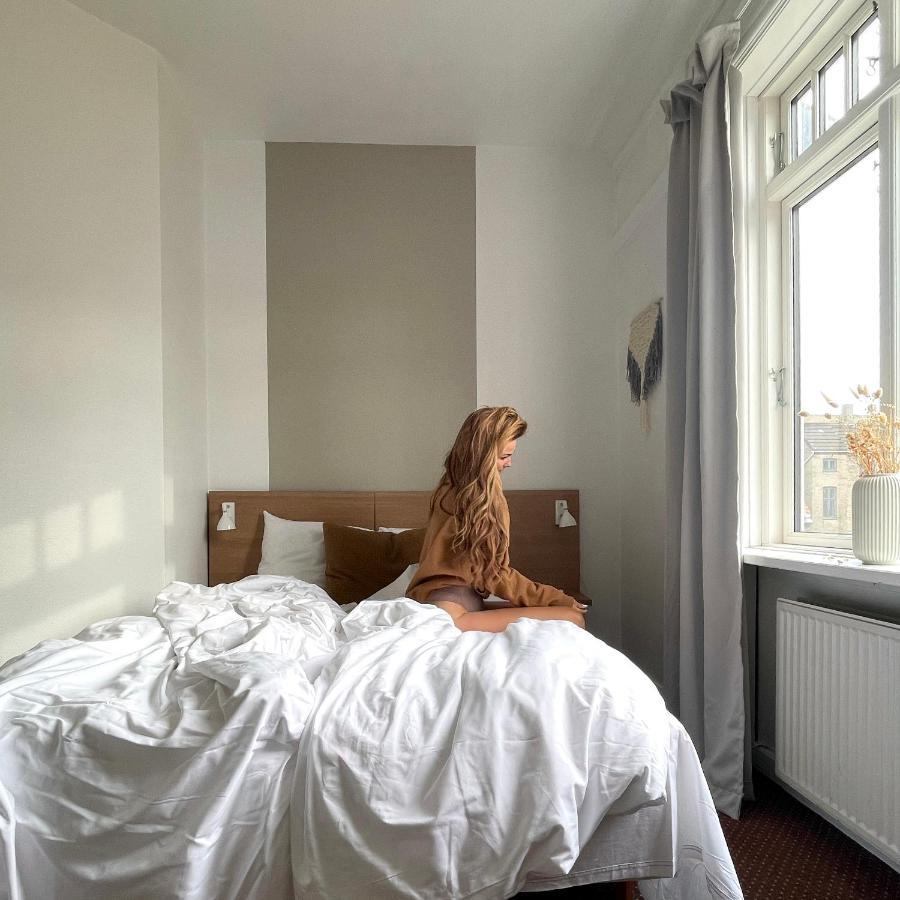 Single or Small Double Room,1294010179:JPEG
