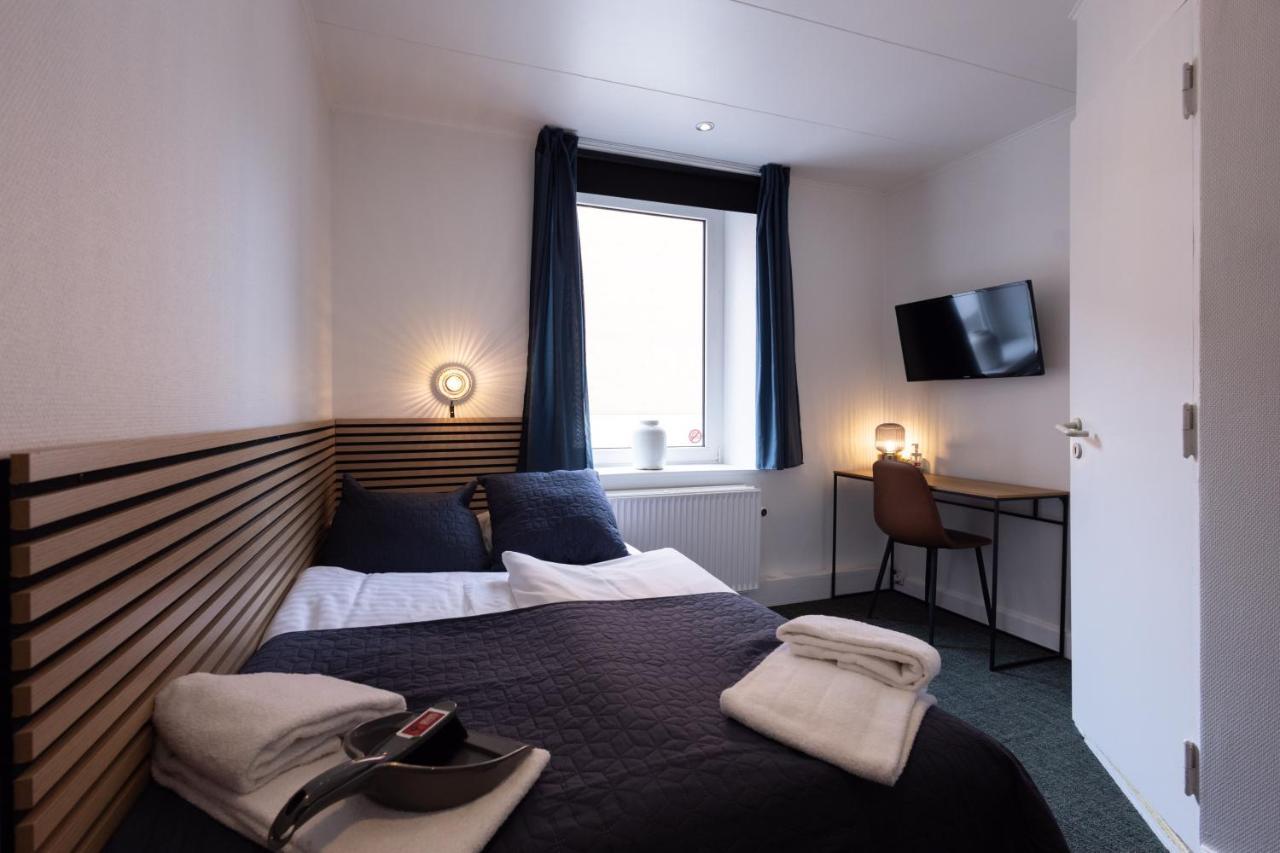 Small Single Room