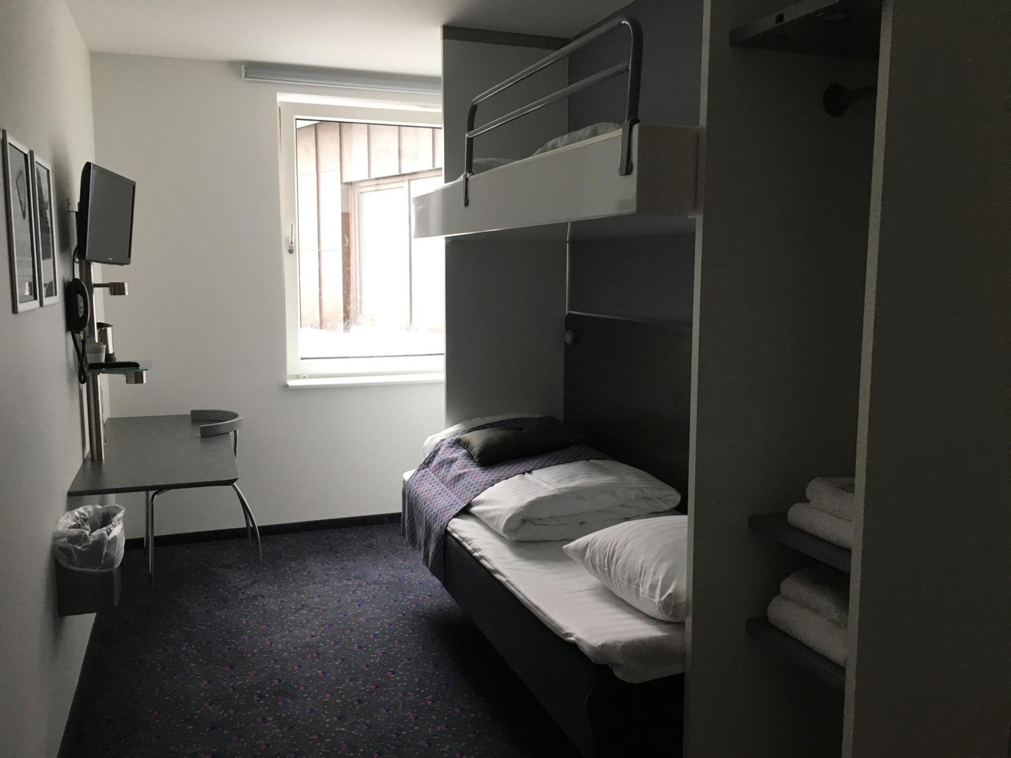 Economy Room Bunk Beds,1773664351:JPEG
