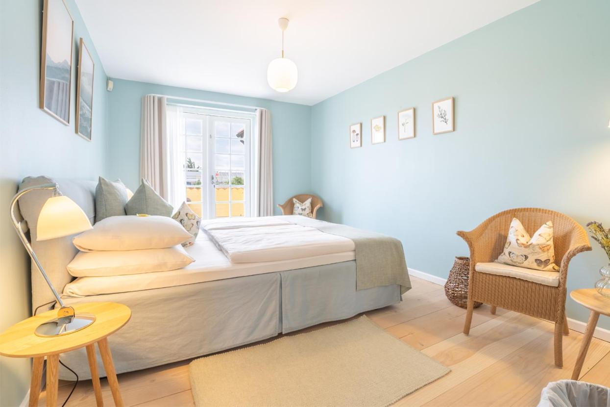 Three-Bedroom Holiday Home,1611077551:JPEG