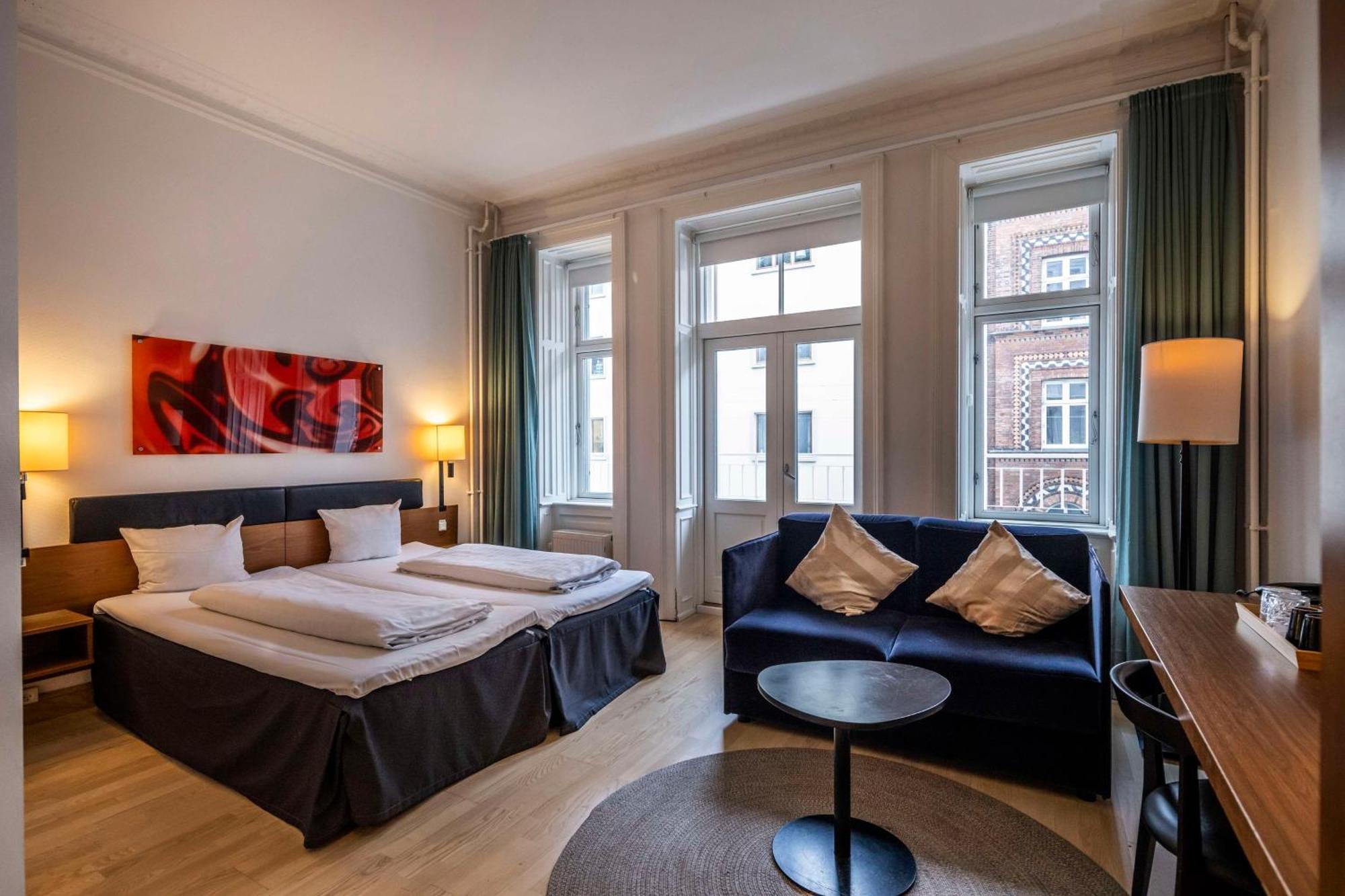 Superior Double Room,1649881689:JPEG