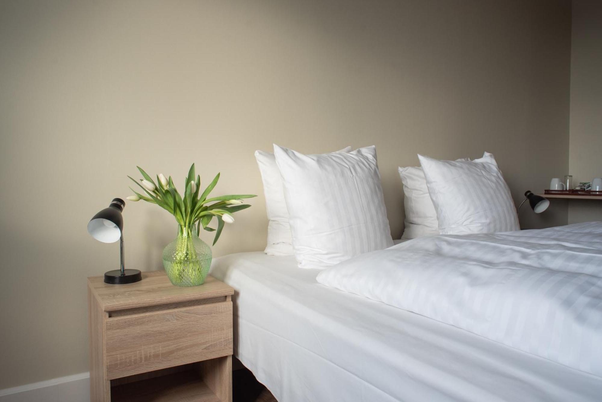 Double or Twin Room,1659477832:JPEG