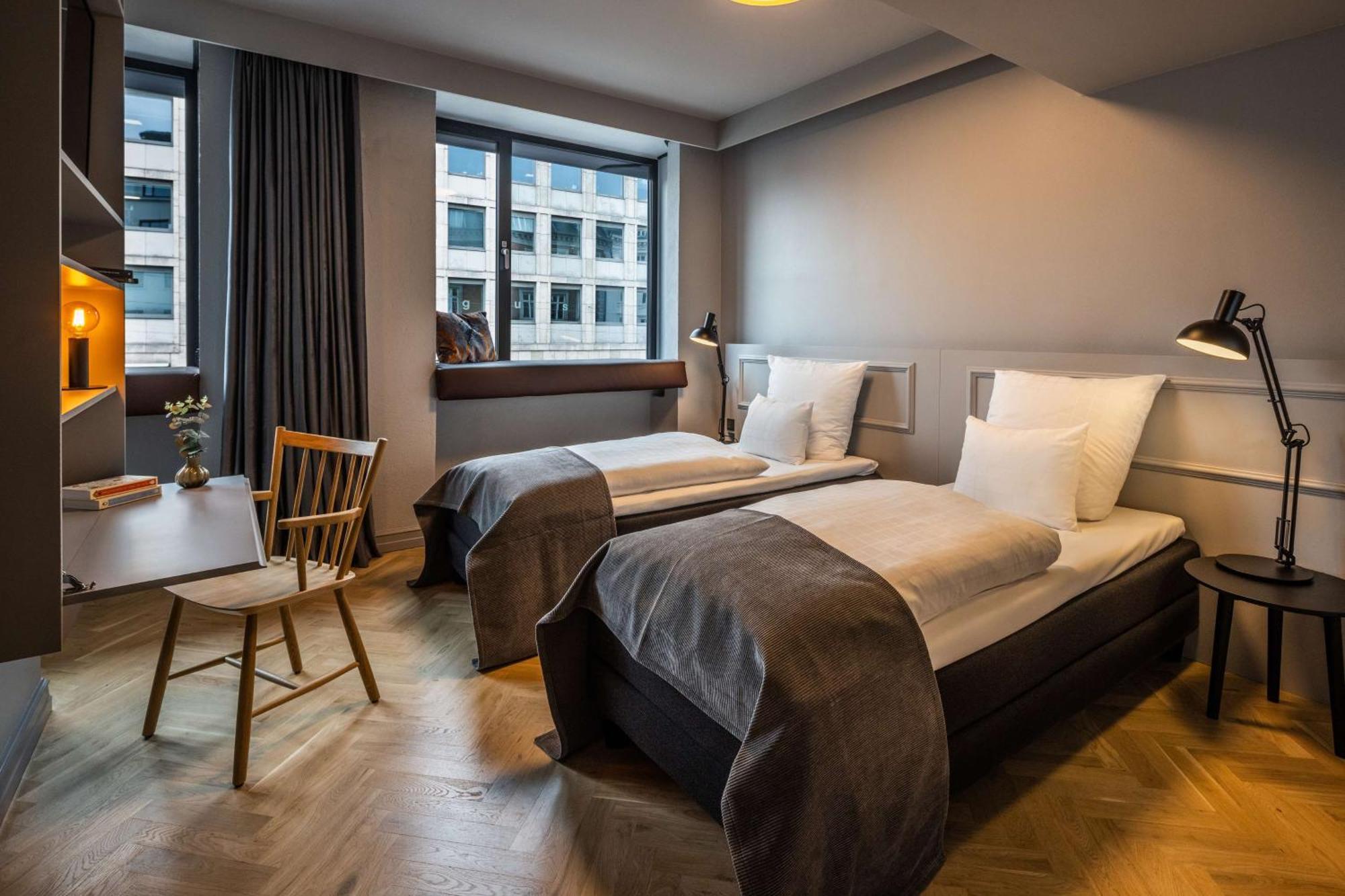 Superior King Room