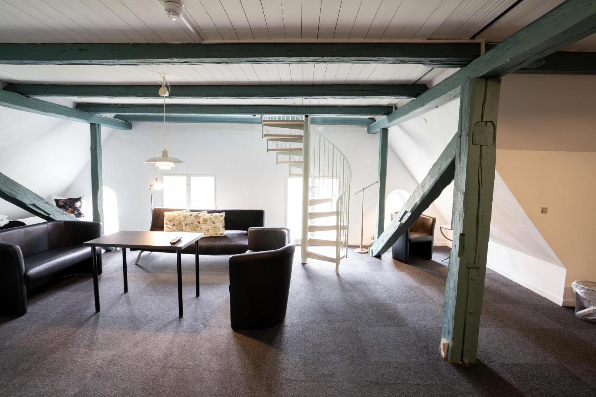 Apartment Split Level