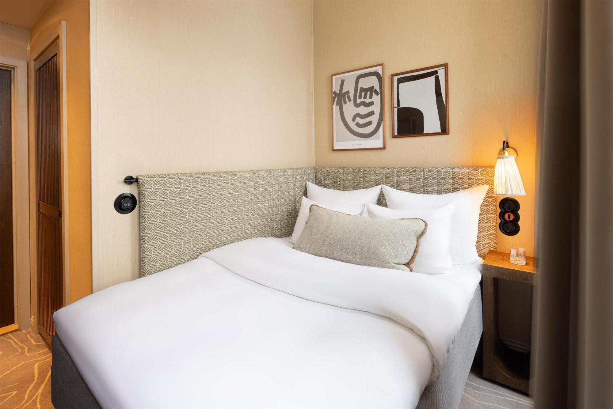 Cosy Room,1698848315:JPEG