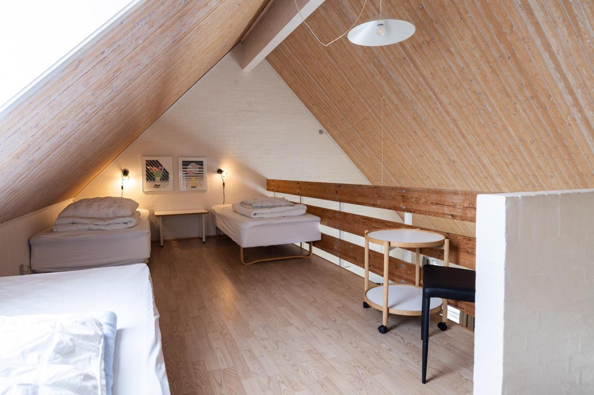 One-Bedroom Standard Apartment
