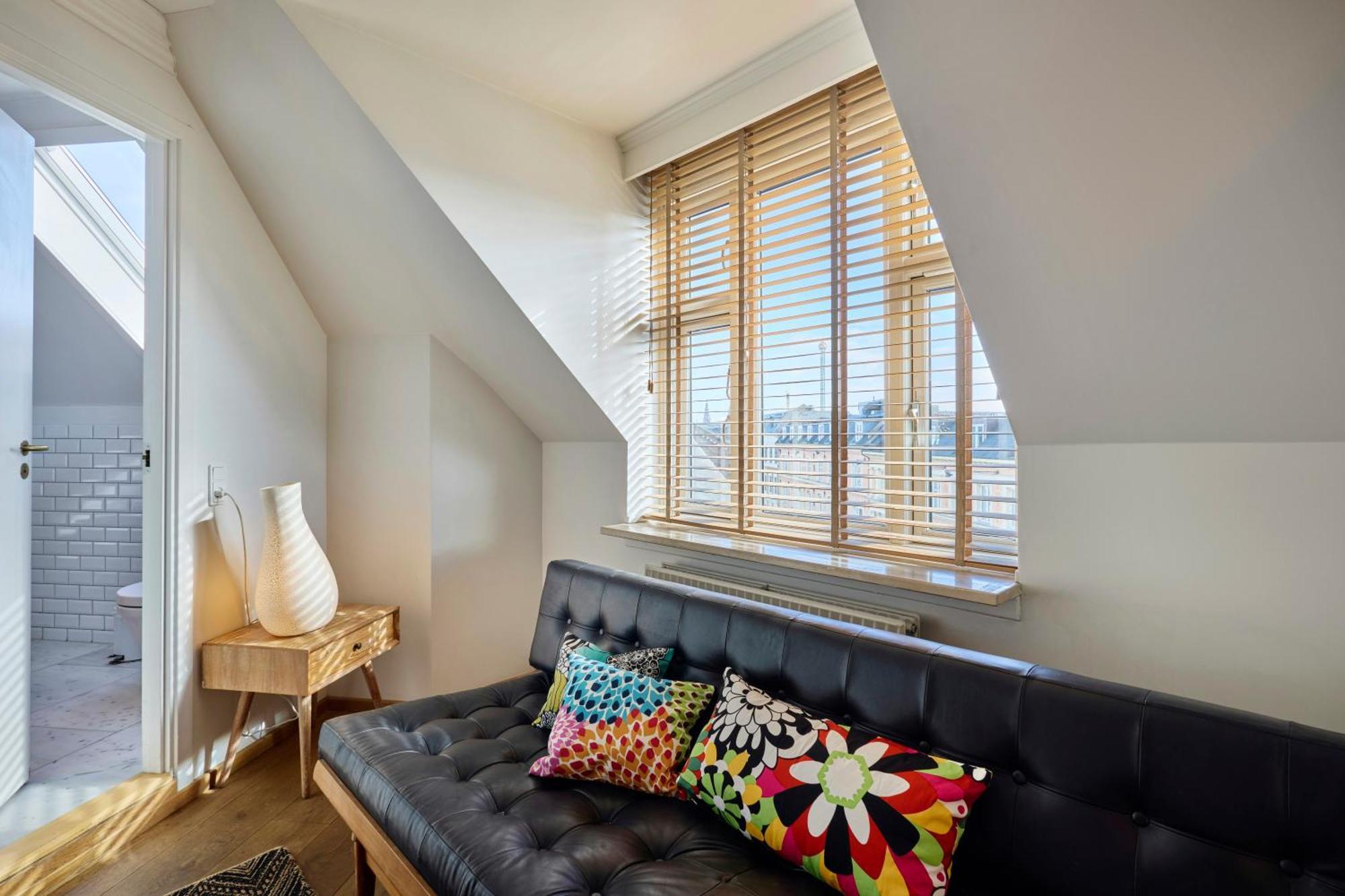Small Twin Room