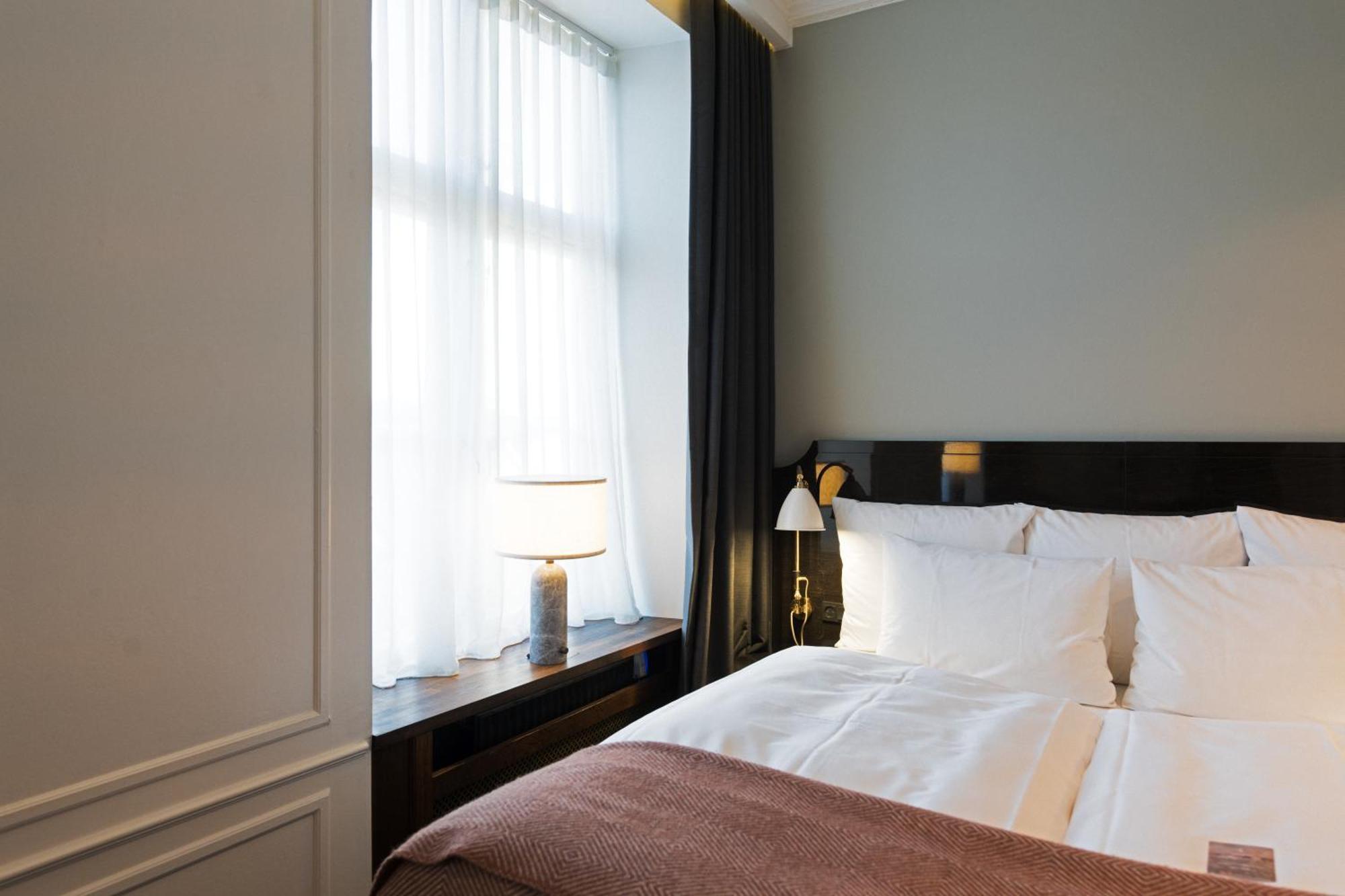 Medium Double Room,1771481280:JPEG
