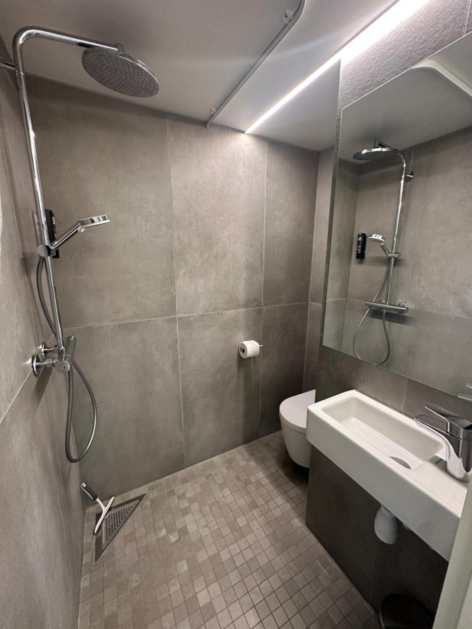 Small Double Room Kitchenette