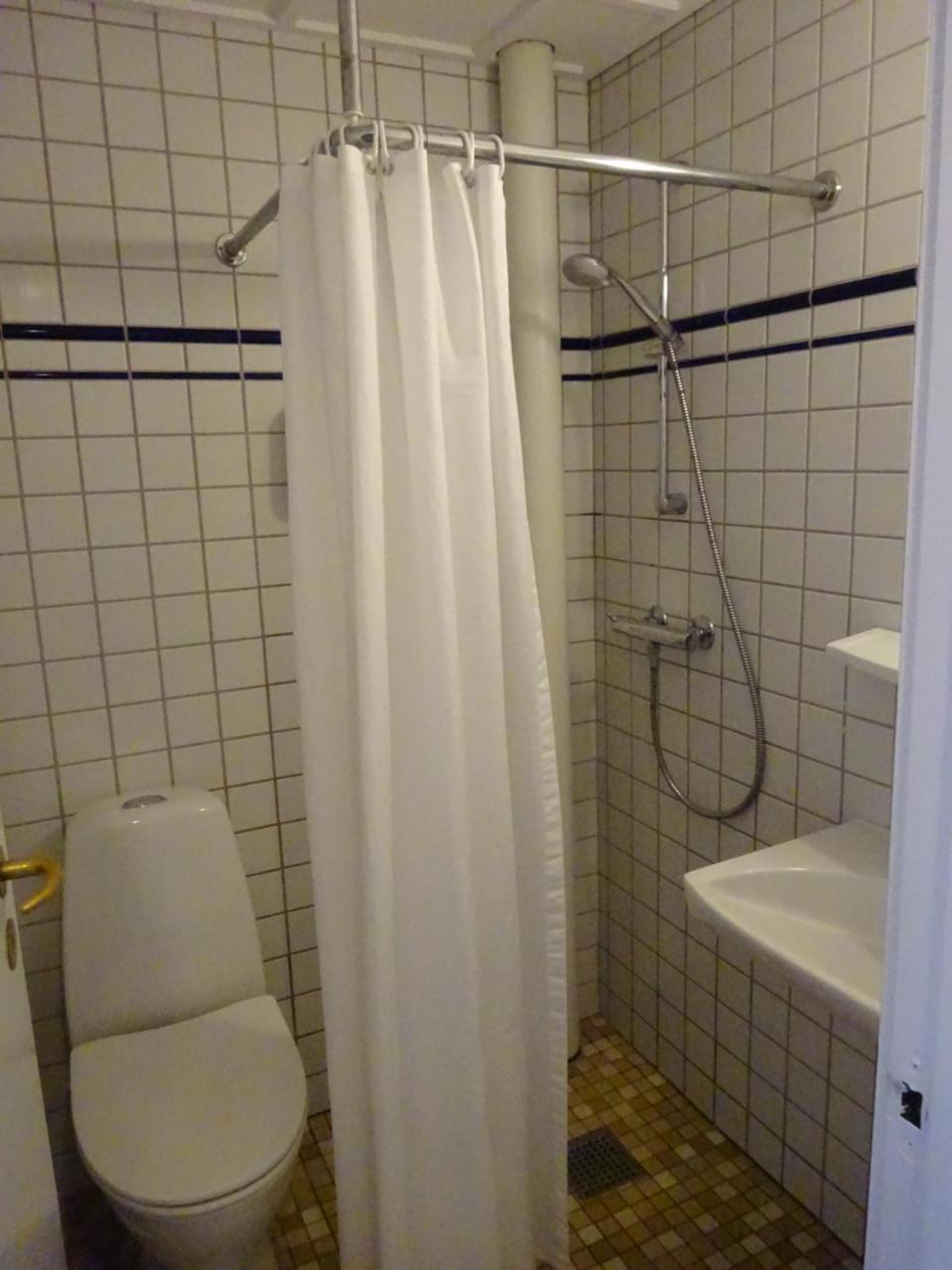 Double Room Private Bathroom