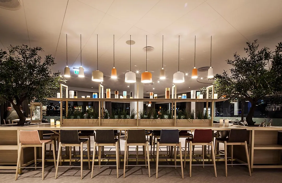 Best Western Plus Airport Hotel-1