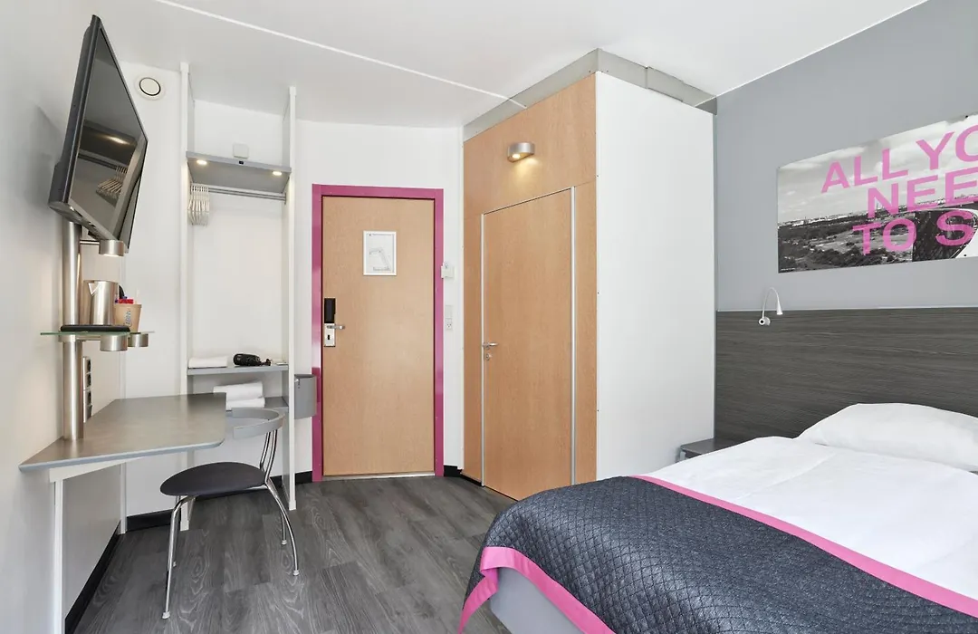 Cabinn City-1