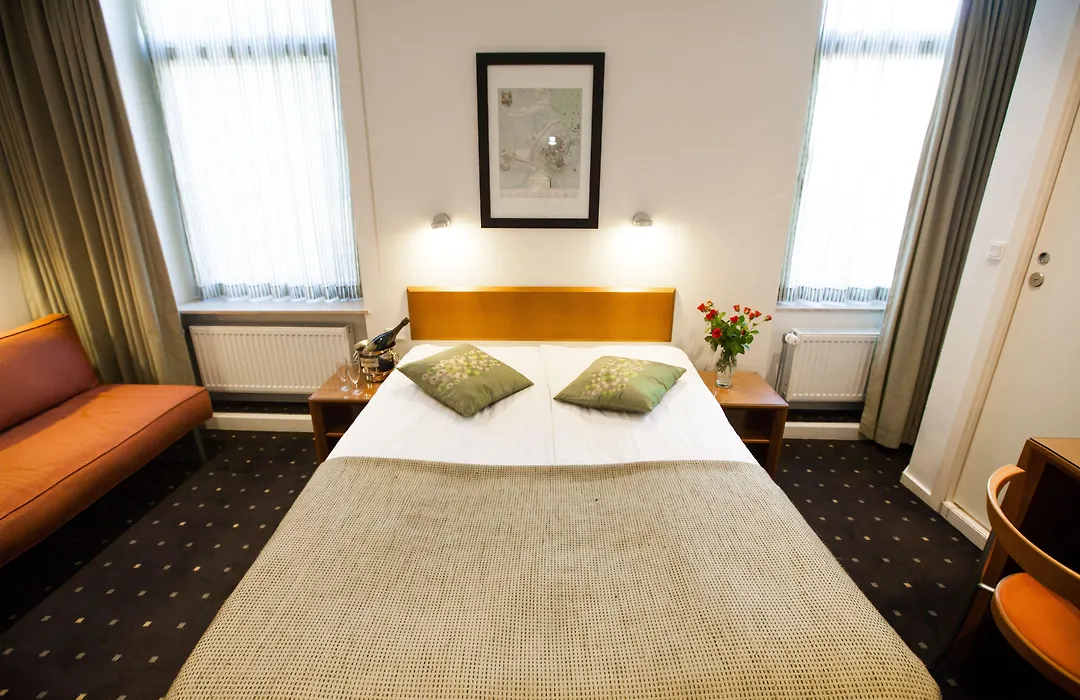 Go Hotel Ansgar-1