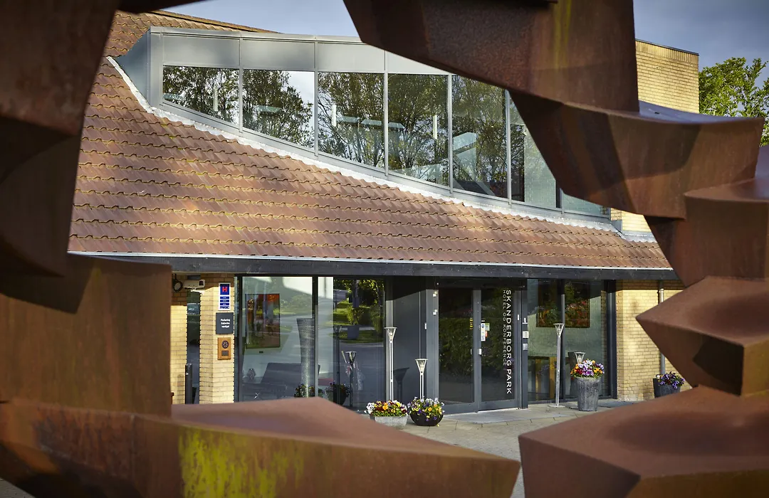 Skanderborg Park Hotel & Konference-1