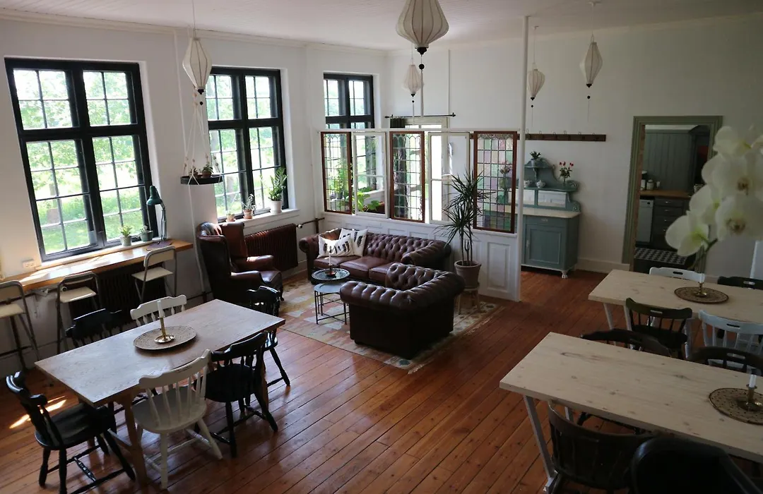 Fjelde Guesthouse-1