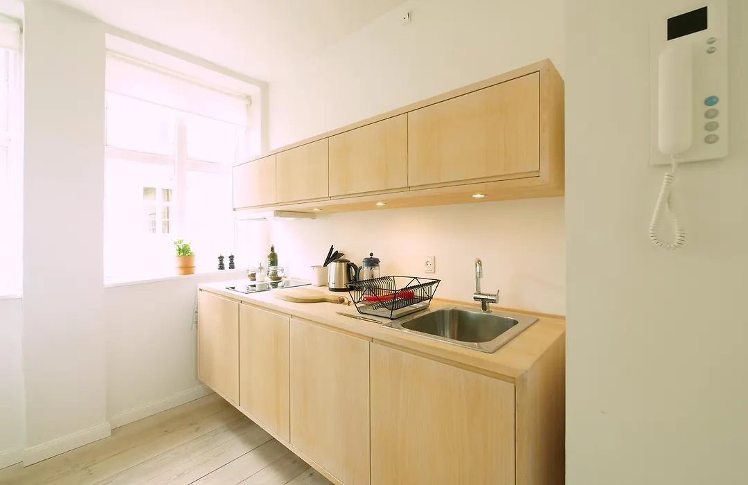 Central Canal Apartments 1 - 8-1
