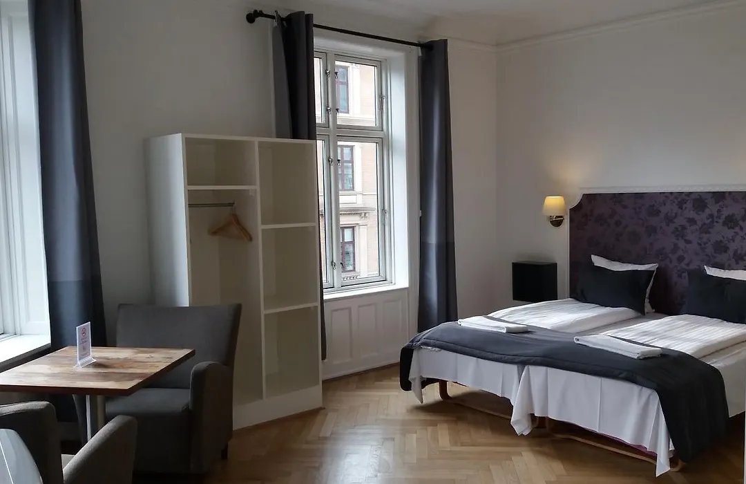 Hotel Loven-1