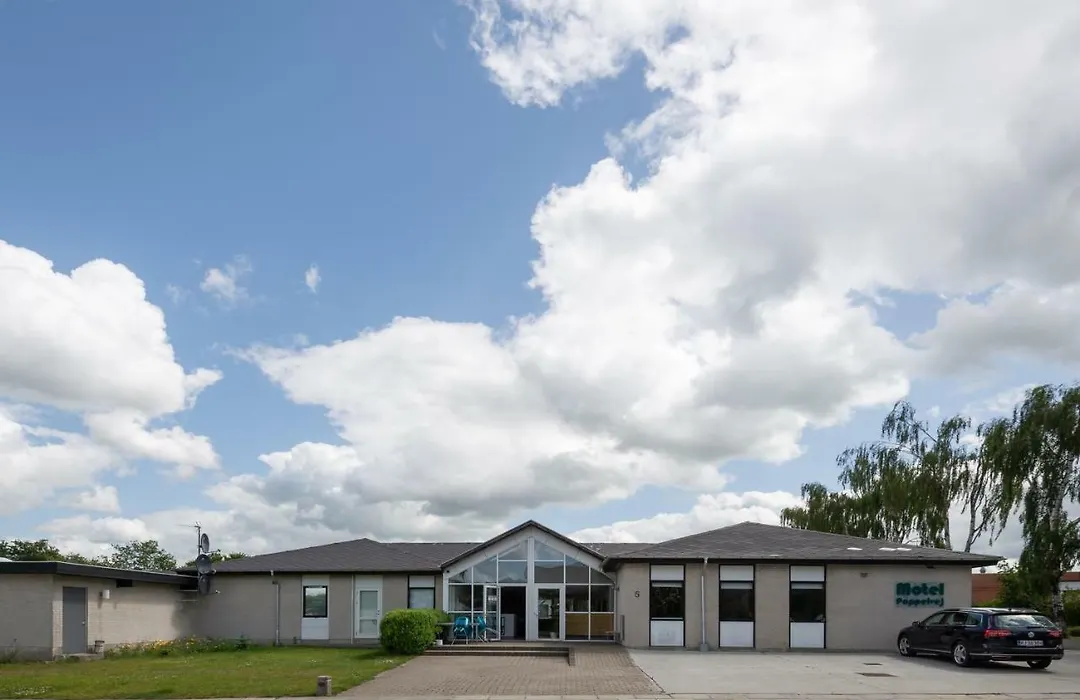 Motel Poppelvej-1