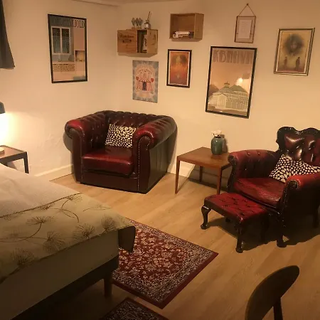 Comfortable Large Room King S Bed Near Cph Centre-3