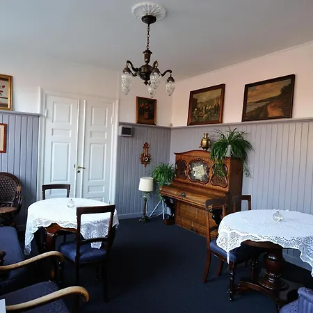 Hotel Gudhjem-3
