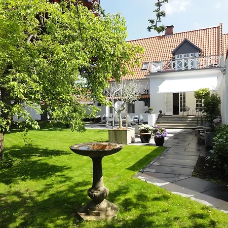 B&B The Old Chestnut Tree Silkeborg-3