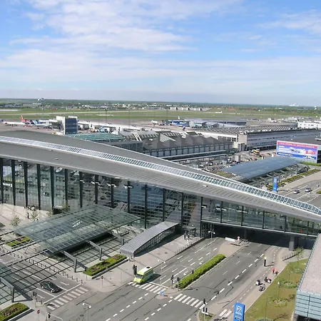 Clarion Hotel Copenhagen Airport-3
