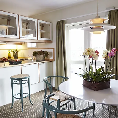 Ascot Apartments-2