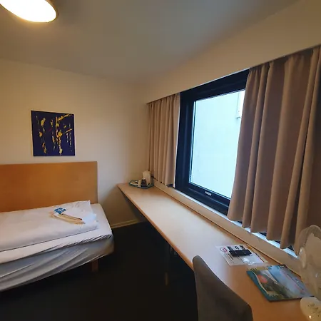 Stop'N Sleep Hotel-2