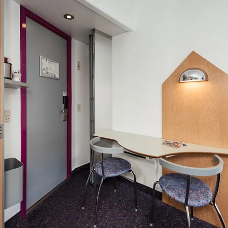 Cabinn Scandinavia-3