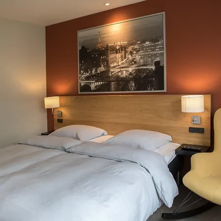 Hotel 6400-3