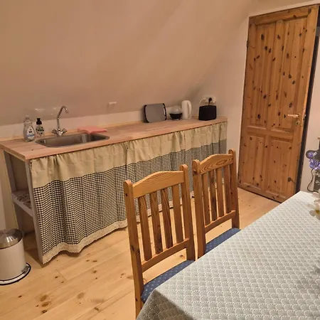 Pegasus Bed & Breakfast-3