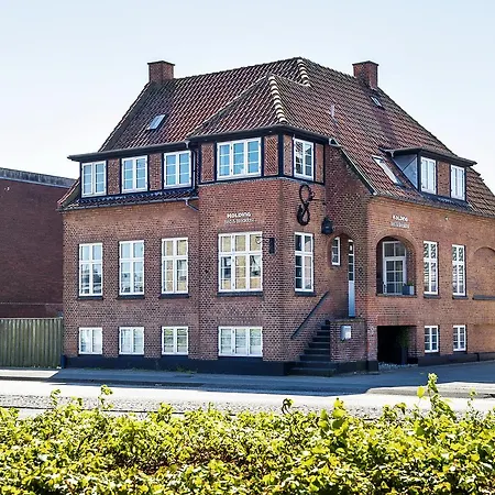 Villa Gertrud - Bed & Breakfast-3
