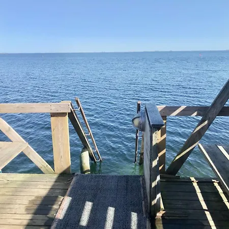 Ocean Hotel-2