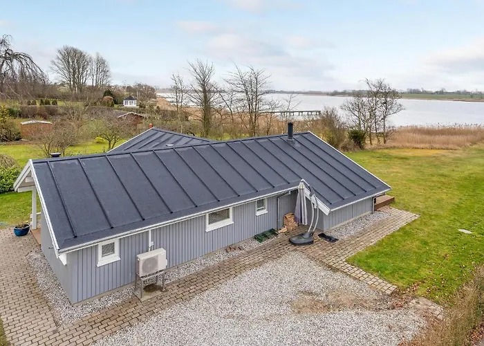 Lovely Home In Kerteminde With Wifi