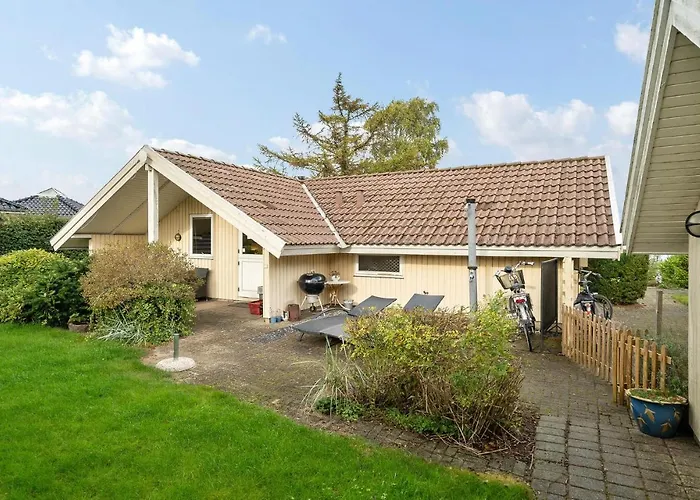 Pet Friendly Home In Koge With Wifi