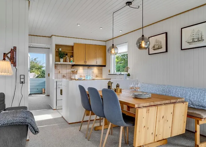 Nice Home In Kerteminde With Wifi
