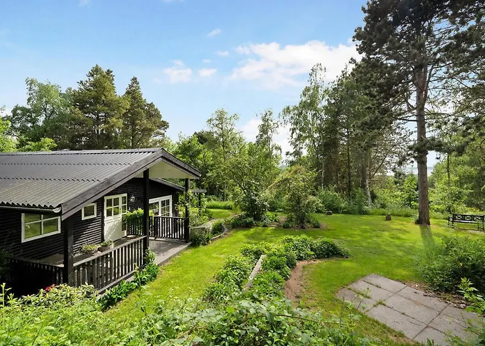 4 Bedroom Amazing Home In Knebel
