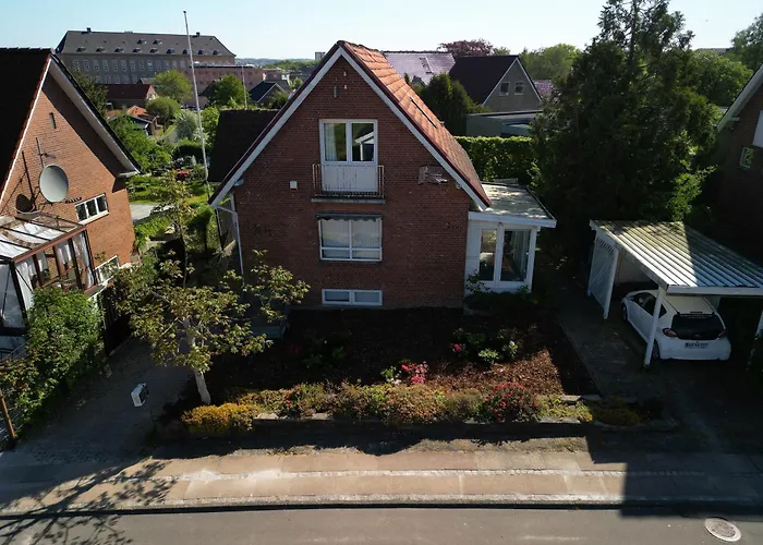 Kongebrogade 77
