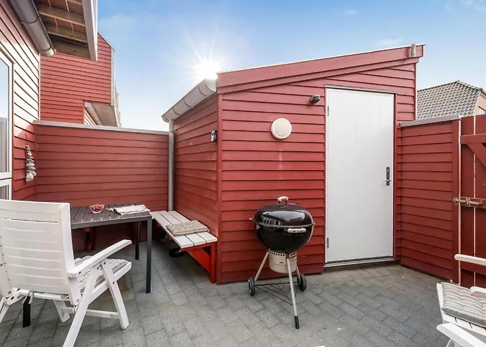 Awesome Home In Ulfborg With Sauna