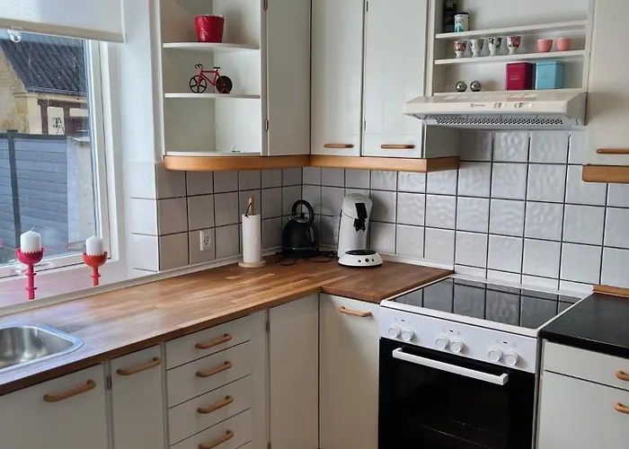 Stor Lejlighed I Smorhullet Af Odense Centrum