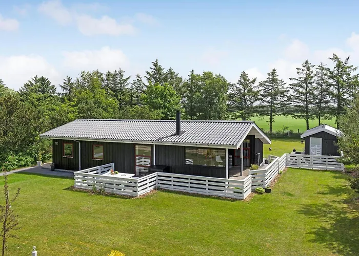 Beautiful Home In Skjern With Kitchen