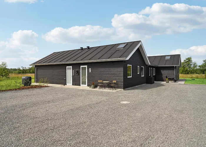Pet Friendly Home In Hadsund With Sauna