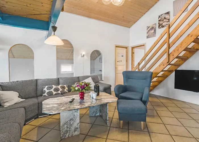 Beautiful Home In Thisted With Sauna