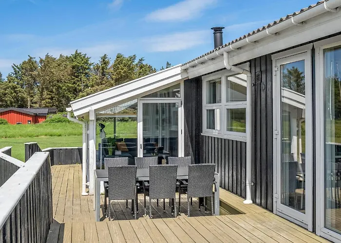 Amazing Home In Hjorring With Sauna