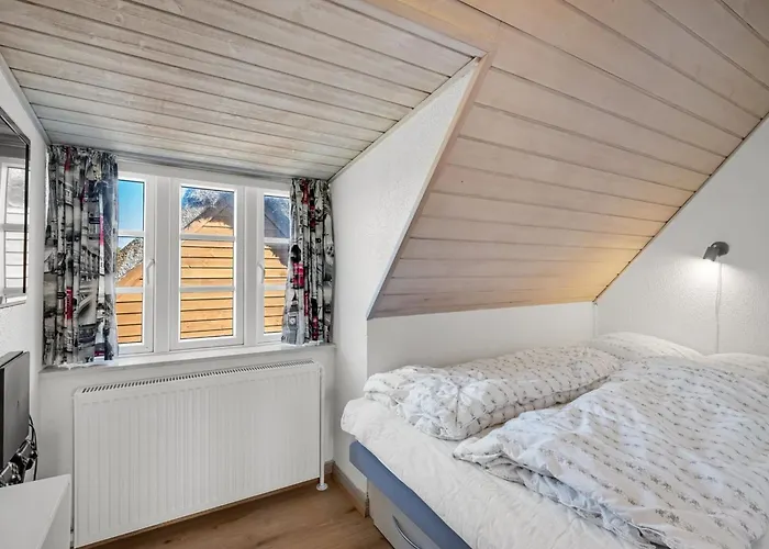 Holiday Home Adia - 300M From The Sea By Interhome