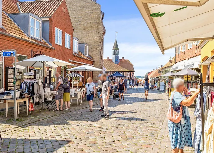 Ferielejligheder I Centrum Af Smukke Ebeltoft