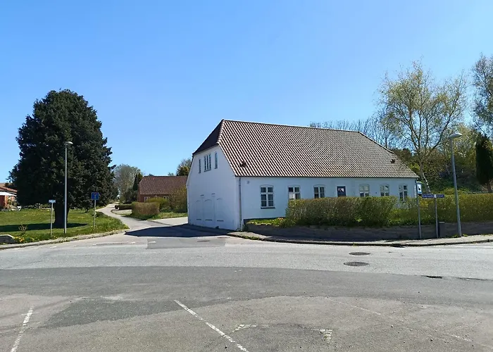 House On Vellingtoft In Kvaers