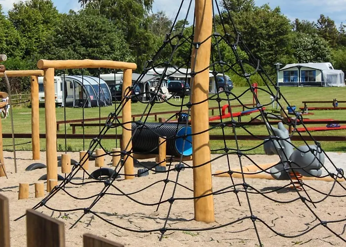 Dcu-Camping Kulhuse